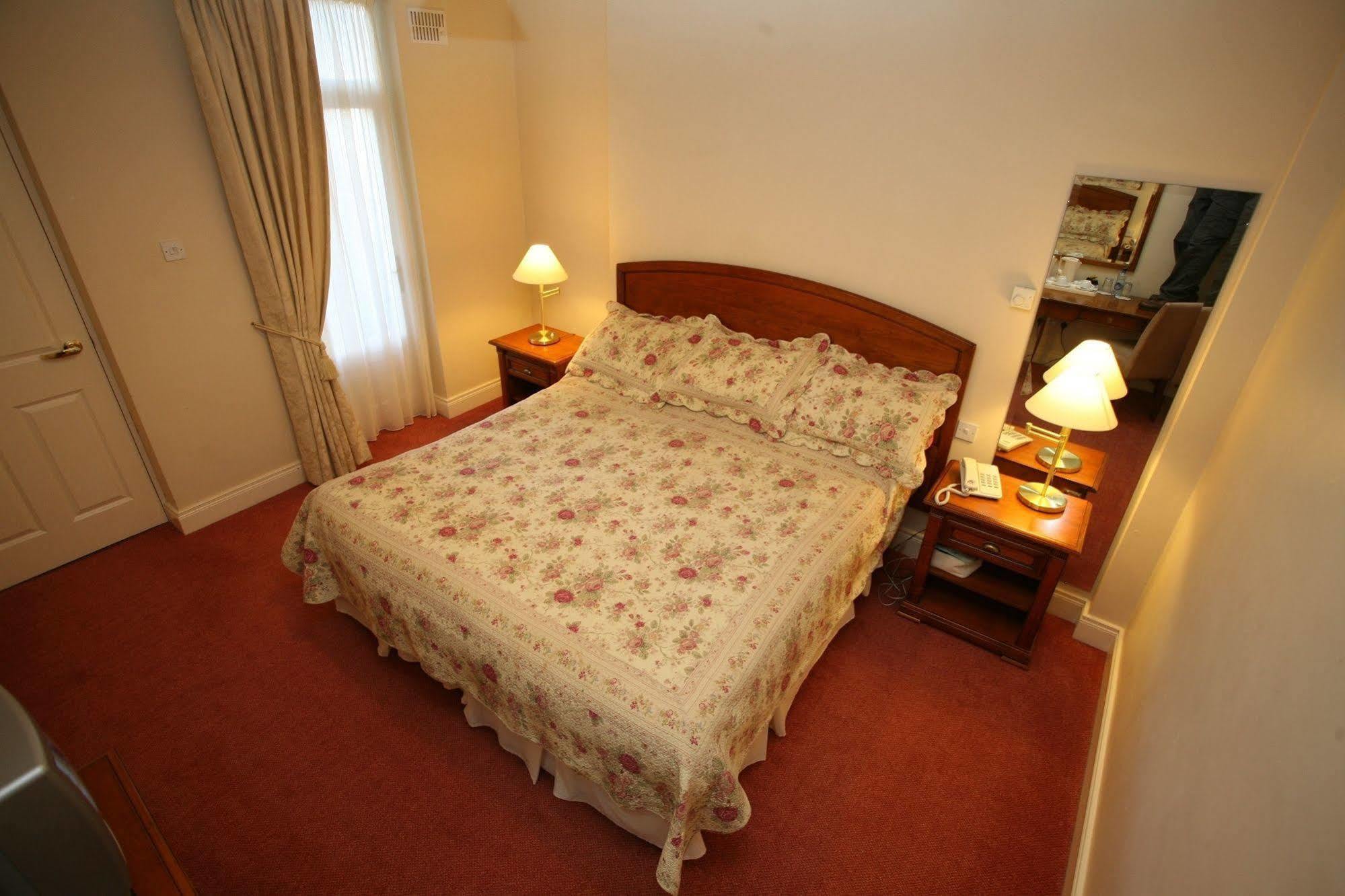 Lismar Guest House Dundalk Exteriör bild